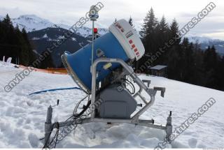 Photo Reference of Snow Gun 0008